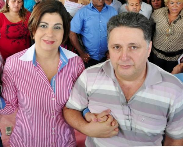 Delator diz que Garotinho e Rosinha receberam R$ 12 milhões via caixa 2