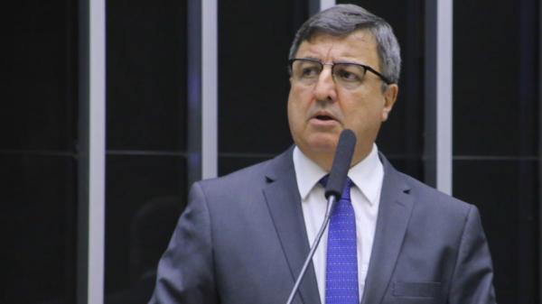 Relator adverte que adiar votação da LDO põe o Brasil sob risco de insolvência