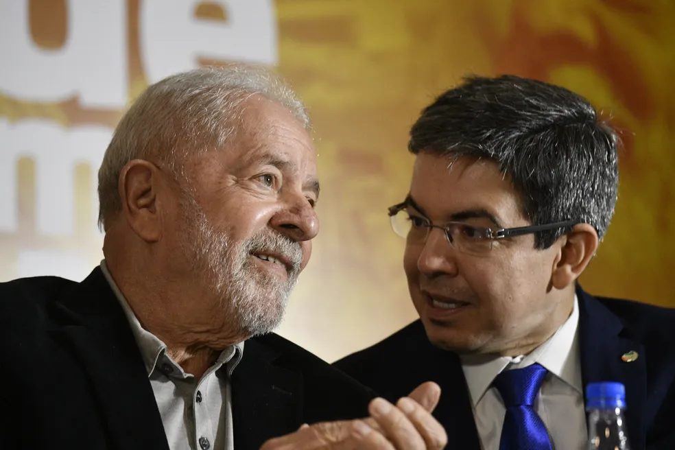 Randolfe contabiliza derrota de Lula no veto à desoneração