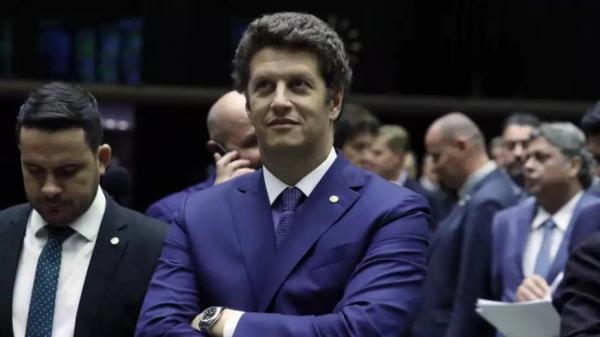 Salles sobre a COP-28: Brasil volta sem nada, como foi