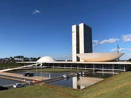 Nove frentes parlamentares pedem devolução da MP do desemprego
