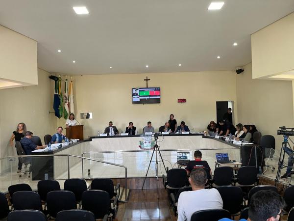 Câmara de Rio Verde aprova projetos do Executivo Municipal