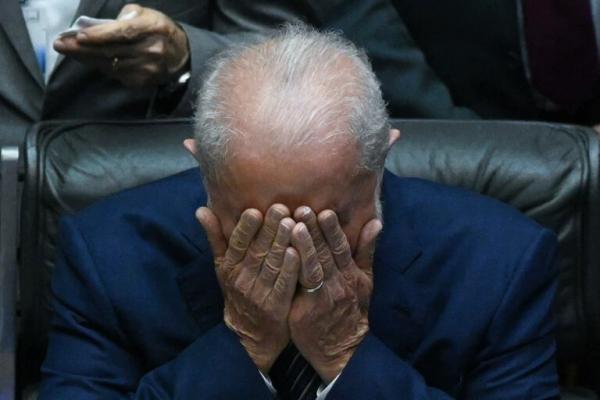 Datafolha: Reprovação de Lula vai a 33% e aprovação despenca