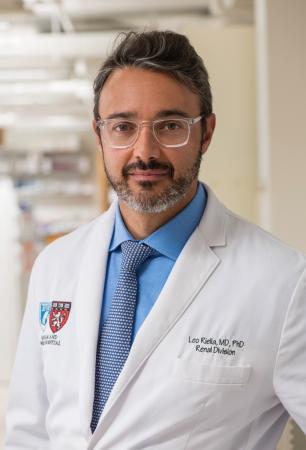 Quem é Leonardo Riella, médico que liderou transplante de rim de porco em humano?