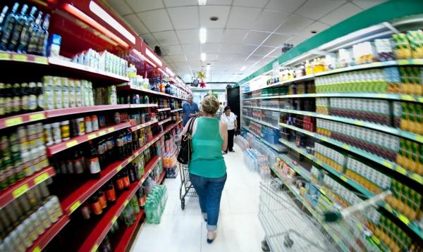 Brasileiros veem piora na economia e preveem aumento de inflação e desemprego