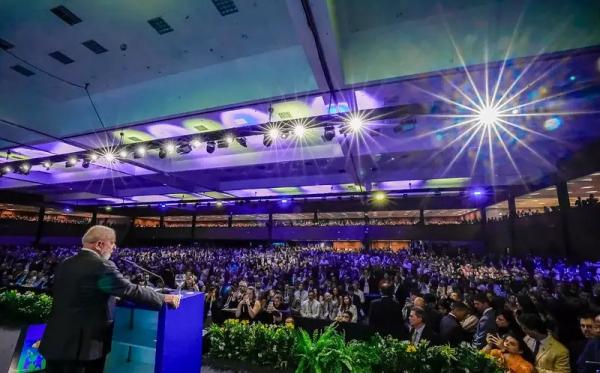 Pesquisas sinalizaram a vaia dos prefeitos a Lula