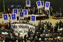 Comissão do Senado pode votar parecer da Reforma Trabalhista hoje
