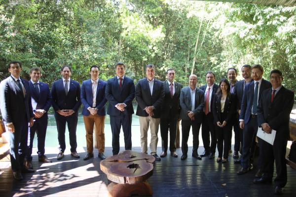 Comitiva do Paraguai apresenta projeto de novo gasoduto