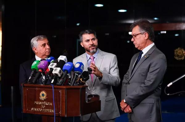 Líderes do Senado querem adiar regulamentação da Reforma Tributária