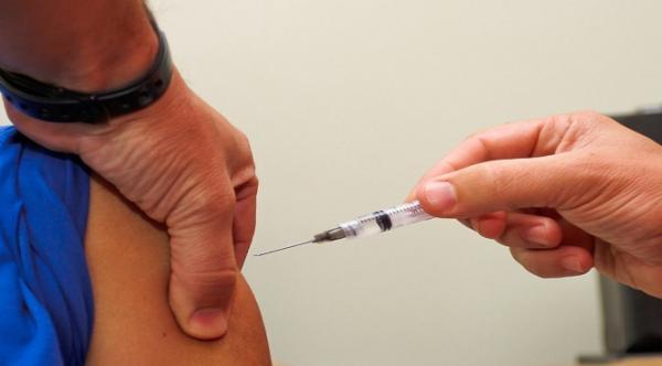 Covid-19 já provocou 4,3 mil mortes de brasileiros só neste ano