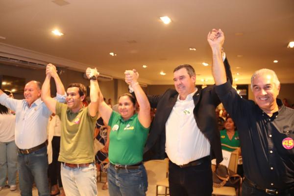 Mochi reúne amigos e aliados em apoio a Beto Pereira