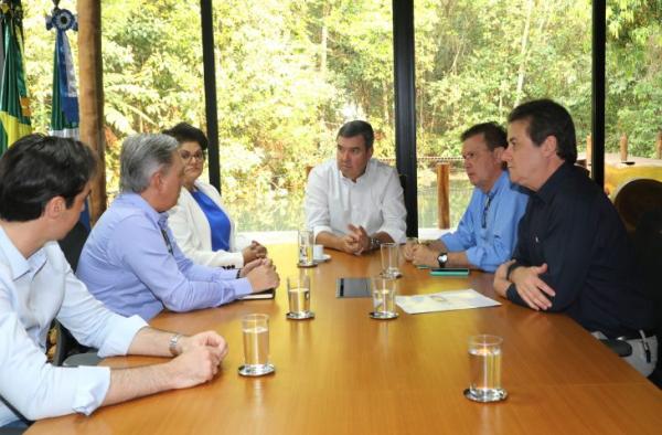 Governador reúne secretários para discutir ações e entregas do próximo ano em MS