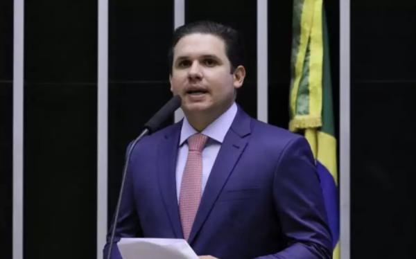 Aliados estimam que Hugo Motta pode ter 340 votos para presidente da Câmara