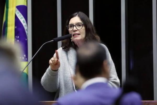Frente parlamentar critica novo PAC: ‘Custo desnecessário’