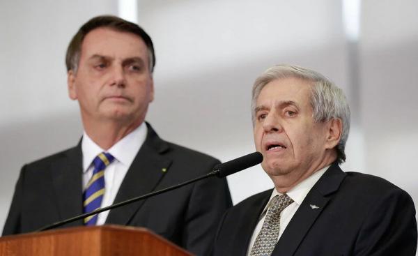 PF indiciará Jair Bolsonaro e ex-ministros, diz colunista esquerdista