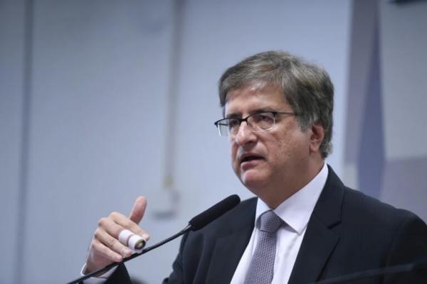 STF: PGR recorre de decisão que anulou condenações de Dirceu