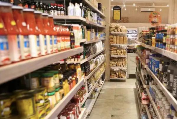 Alimentos e energia elétrica puxam IPCA em outubro, diz IBGE