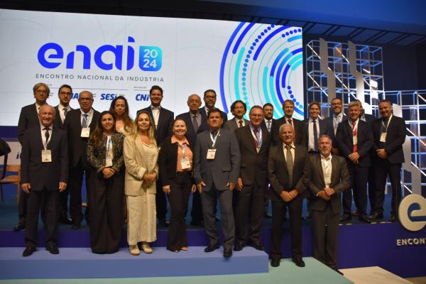 Fiems lidera missão de empresários para Encontro Nacional da Indústria, em Brasília