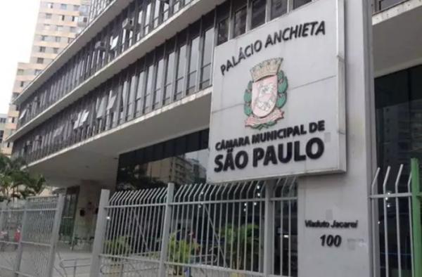 PT quer cassar vereadores do PP em São Paulo