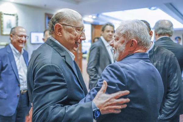 Meirelles nega narrativa do ataque especulativo