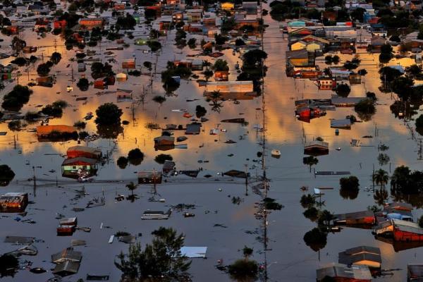Governo Lula reduz verba para desastres climáticos em 2025