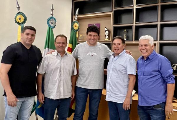 Gerson Claro prega união política em Sidrolândia 