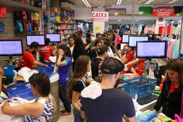 Com planejamento prévio, papelarias adotam estratégias para ampliar vendas