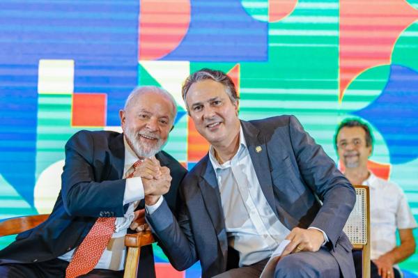 63 deputados já assinaram superpedido de impeachment