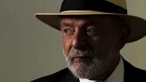 É hora de pedir o impeachment de Lula?