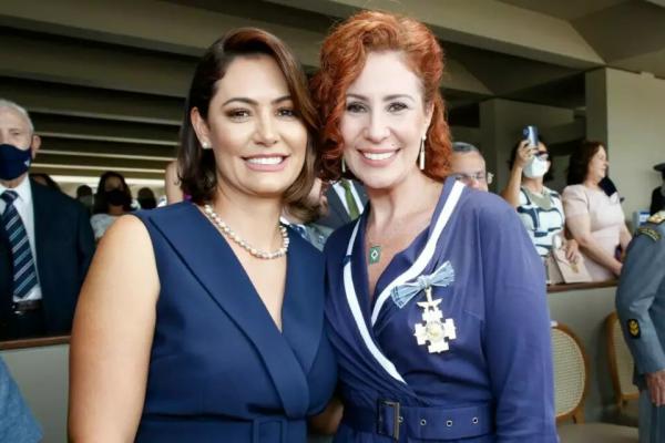 Michelle se solidariza a Zambelli após cassação no TRE-SP