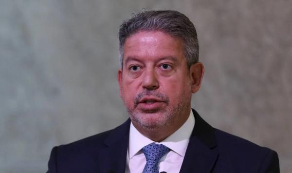 Lira deixou 19 pedidos na gaveta para Motta