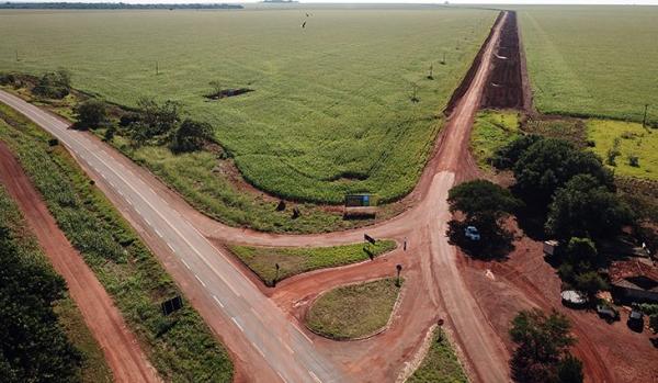 Governo vai liberar recursos para obras de Fórum especializado e pavimentação de estradas