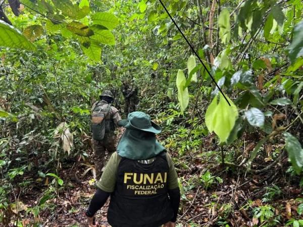 Exército desmantela acampamentos e reforça proteção Yanomami