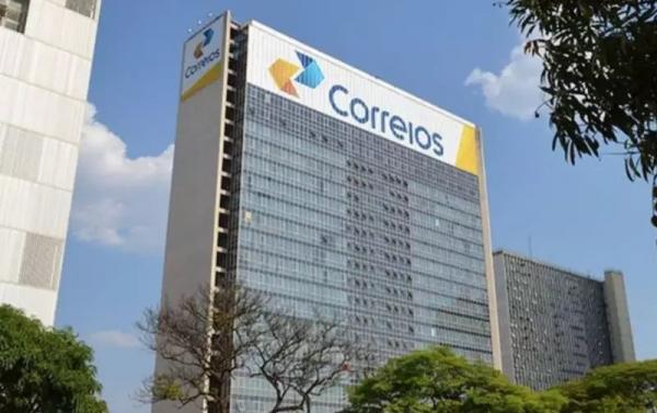 Mesmo no vermelho, Correios finalizam plano para contrair dívida bilionária