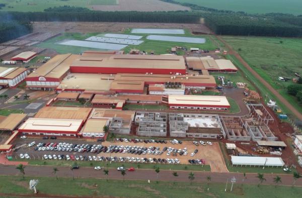 Fomento à suinocultura viabiliza investimento de R$ 400 milhões para ampliar indústria
