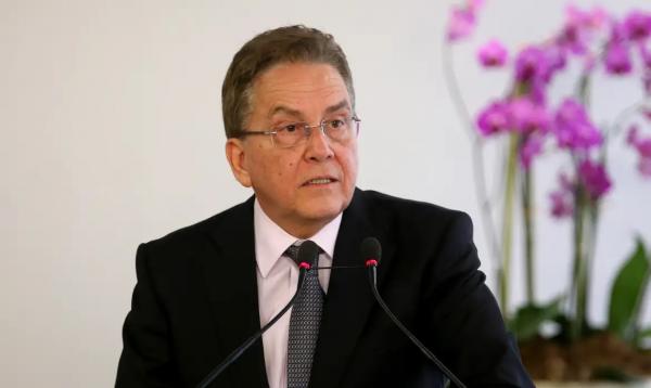 Governo Lula ‘desliza’ para seu fim’, diz economista