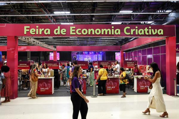 Feira de Economia Criativa no Delas Day supera expectativas de vendas