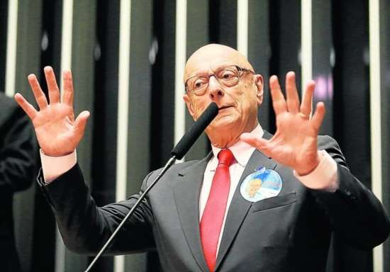 Aliados admitem que pode haver traição no plenário