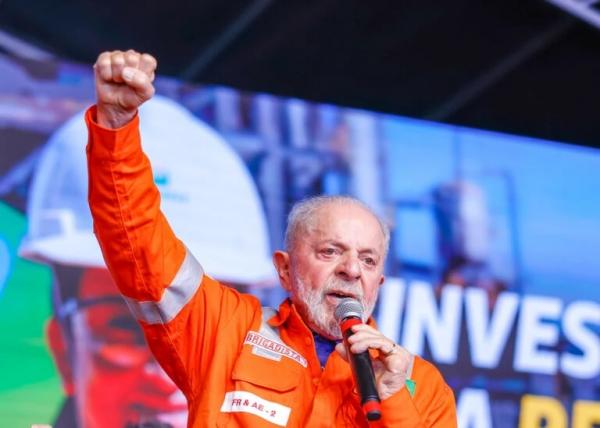 Brasil amarga último lugar em ranking global sobre indústria