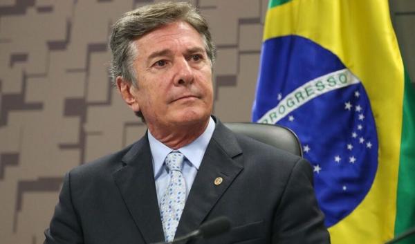 PF prendeu Collor às 4h da magrugada em Maceió