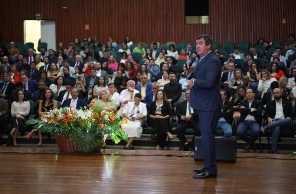 Governo de MS apresenta avanços do Estado em fórum nacional