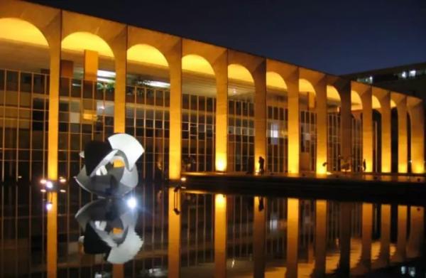 Carta dos EUA a Moraes invalida decisões do Brasil