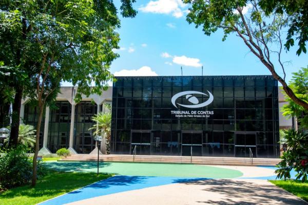 TCE-MS moderniza procedimentos com nova lei para os jurisdicionados