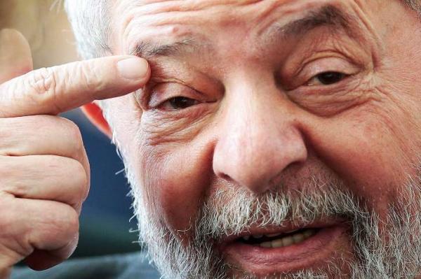Lula se torna réu pela sexta vez