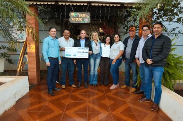 Coronel David comemora 101 anos de Maracaju e entrega emendas no valor de R$ 150 mil para Saúde e Lar de Idosos