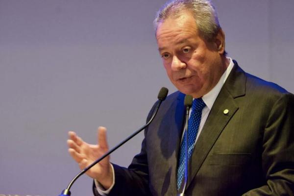 CNI critica gastos de Lula e estados com mais Bolsa Família que emprego