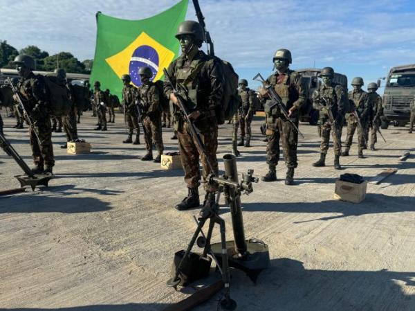 Militares pressionam Lula a encerrar a crise com os EUA
