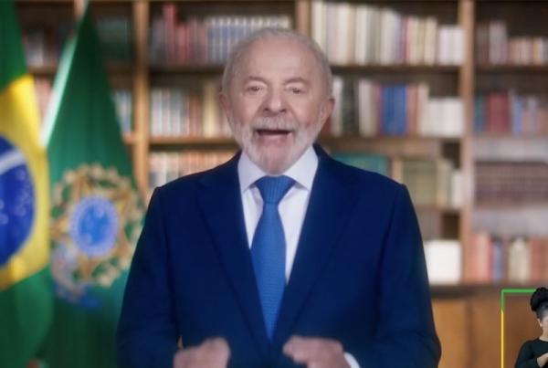 Venezuela é logo ali: no Chile, Lula atacou eleição e democracia