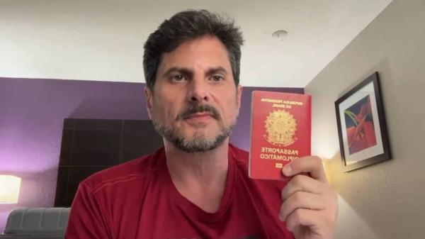 Moraes manda senador usar tornozeleira
