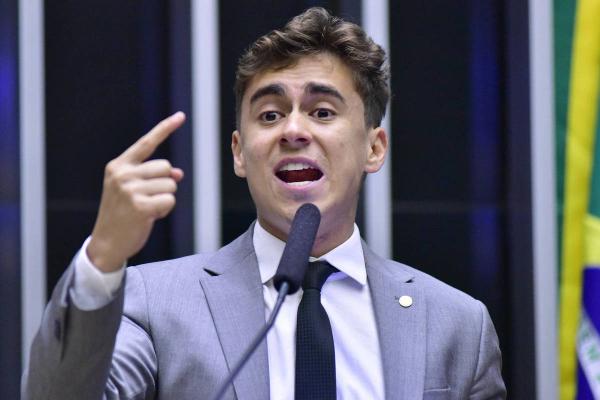 Prisão é cortina de fumaça para tentar esconder ‘Vaza-toga 2’, diz Nikolas
